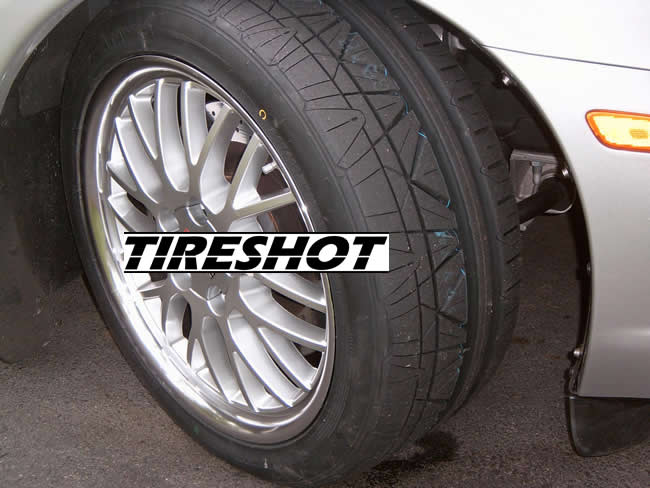 Tire Nitto Invo Luxury Sport Ultra High Performance Tire